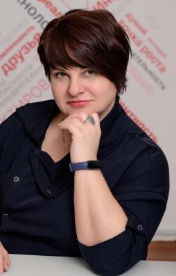 Катрич Елена Размиковна